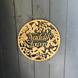Wooden Nadelik Lowen Christmas Wreath Wall Plaque