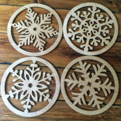 Snowflake Placemats and Coasters Set