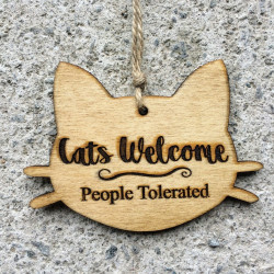 Cats Welcome Sign
